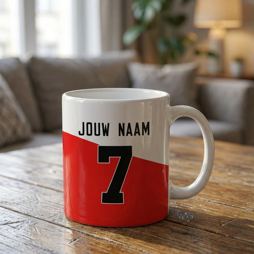 Gepersonaliseerde Voetbalshirt Mok – Eigen Naam & Rugnummer – Perfect Cadeau voor Voetbalfans