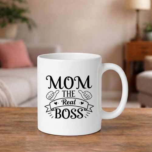 Mom The Real Boss Koffiemok - Grappig Moederdag Cadeau - Keramische Beker 330ml